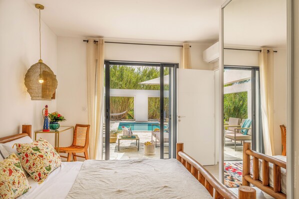 3 bedrooms, WiFi, bed sheets