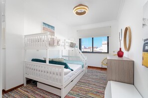 3 Schlafzimmer, Bügeleisen/Bügelbrett, WLAN, Bettwäsche