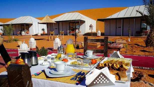 Front of property - Amrad luxury camp (Taouz)