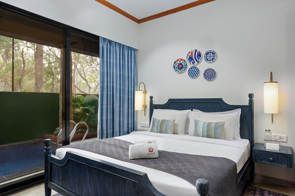 Family Apartment, Balcony