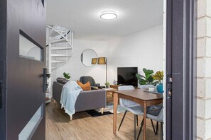 Fernseher