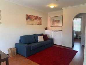 TV - 2 BR getaway! 4.8km to CBD & 10km to airport (Mount Lawley)