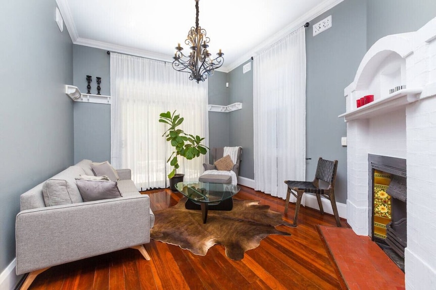 Fusion Of 20th Century Charm & Modern Convenience! - Perth