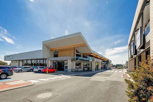 A5 - Bright & spacious, 1 bathroom apartment!