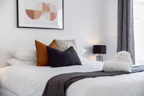 1 chambre, bureau, fer et planche Ă repasser, Wi-Fi gratuit