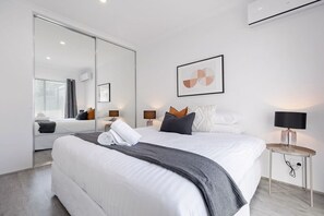 1 makuuhuone, työpöytä, silitysrauta/-lauta, ilmainen Wi-Fi