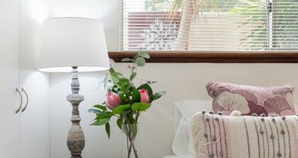 A9 - Elegant 3 bed apt in the heart of Connolly!