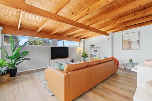 Dreamy getaway awaits for the ultimate relaxation!