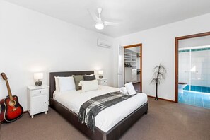 3 多间卧室、办公桌、熨斗/熨衣板、免费 WiFi