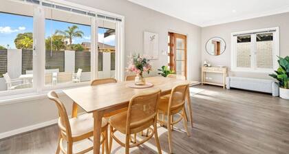 Villa Belissimo in Yokine!