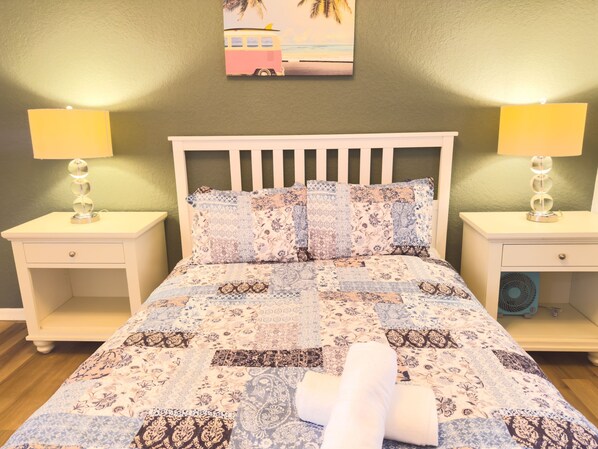 Iron/ironing board, WiFi, bed sheets