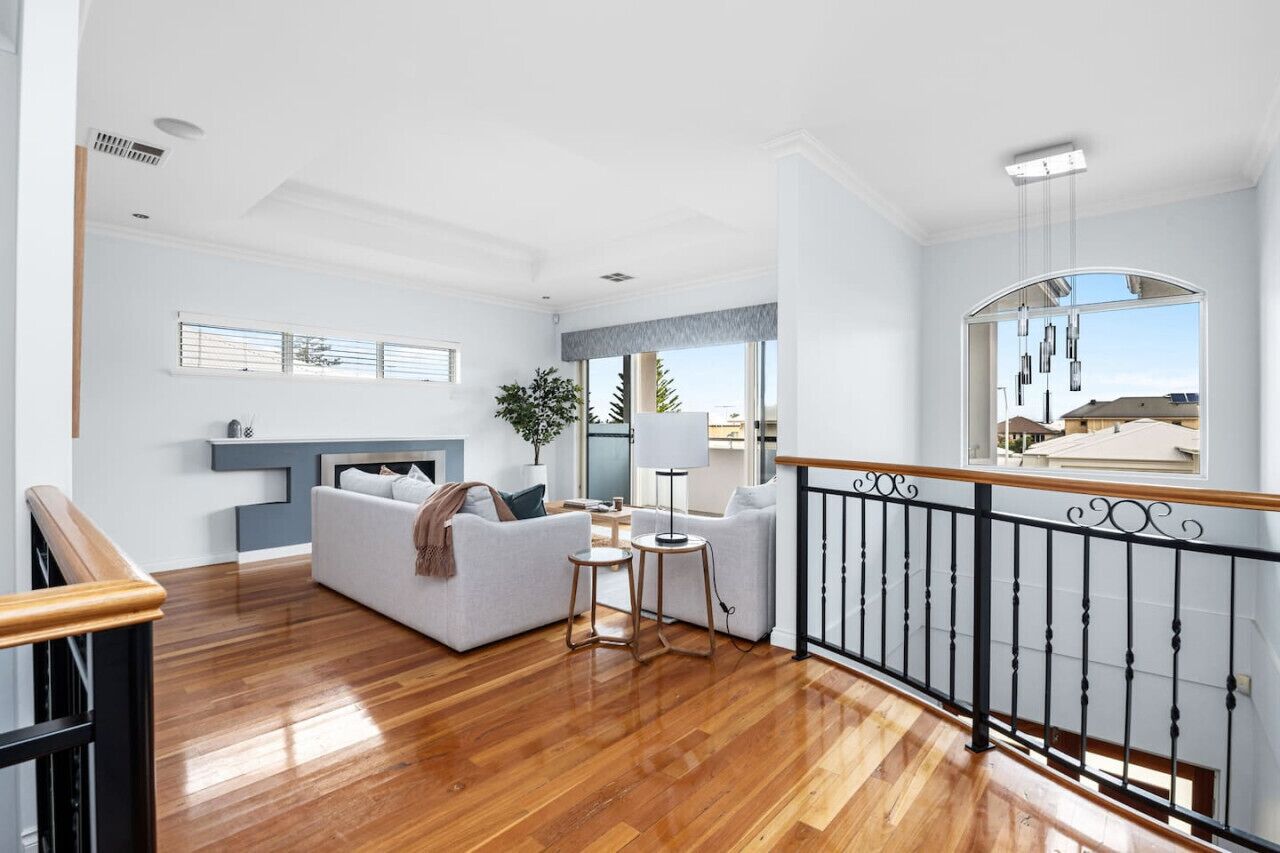 TV, fireplace, video games, stereo