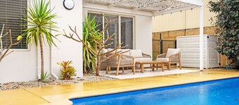 Grandeur Beachside Retreat | Dreamy Getaway Awaits