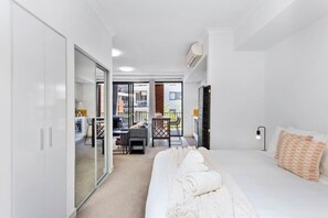 1 bedroom, iron/ironing board, free WiFi, bed sheets