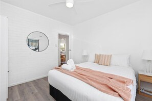 2 sovrum, strykjärn/strykbräda, gratis wi-fi och sängkläder