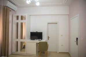 Hochwertige Bettwaren, kostenloses WLAN, Bettwäsche