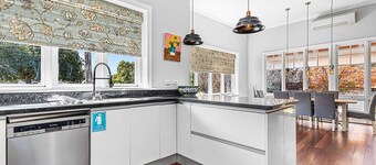 Heritage Hideaway in Nedlands's