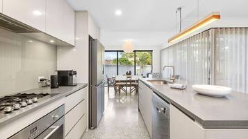 Fridge, microwave, oven, stovetop