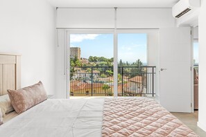 1 soverom, strykejern/-brett, wi-fi og sengetøy