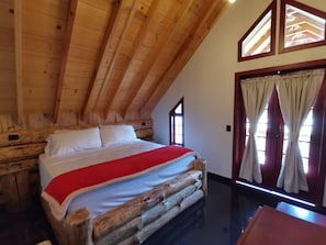 Deluxe Suite, Balcony, Garden View | Desk, laptop workspace, free WiFi - Hotel Bellotas Resort (Badiraguato)