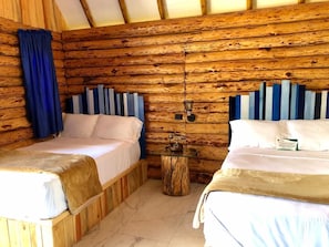 Comfort-Zweibettzimmer, Blick auf den Innenhof