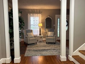 Interior - Bring the whole family to this great place with lots of room for fun (Bedford)