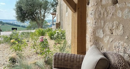 Domaine et gĂźte 5 Ă©toiles au cĆur du Quercy