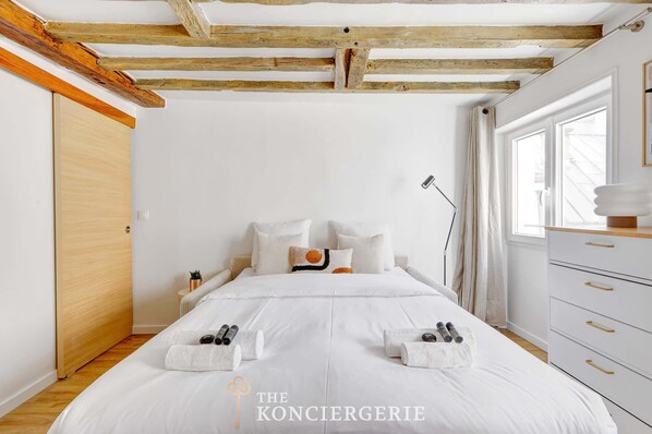 1 bedroom, iron/ironing board, travel crib, WiFi