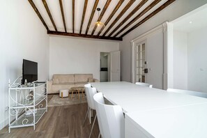 Interior - Charme & Vue Mer – Normandie (Trouville-sur-Mer)