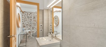 Vacation Home 'El Blanquizal A' with Mountain View, Wi-Fi and Air Conditioning