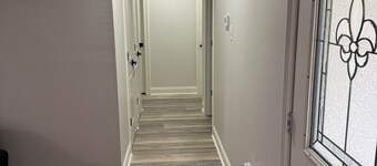 Cool 3-bedroom house with Central AC/Heat, Ultra fast WIFI in Belle Rose