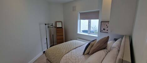 1 Schlafzimmer, Bügeleisen/Bügelbrett, Internetzugang, Bettwäsche