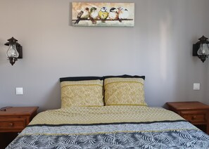 2 slaapkamers, een strijkplank/strijkijzer, wifi, beddengoed