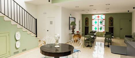 50-inch Smart TV with satellite channels