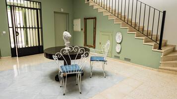 Smart TV de 50 pulgadas con canales por satélite