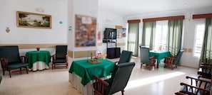 50-inch Smart TV with satellite channels