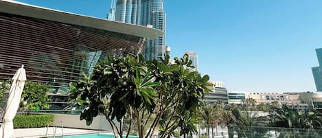 2 albercas al aire libre y camas balinesas gratuitas