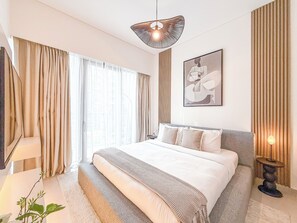 Appartement Luxe, balcon, vue cour intérieure