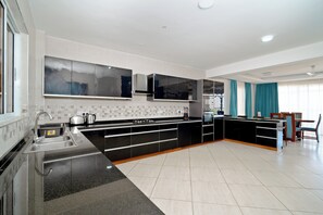 Mikrowelle, Ofen, Herdplatte