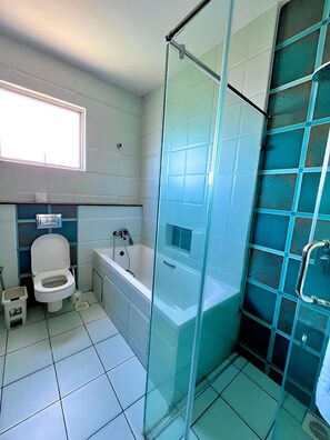 Håndklæder, Sæbe, Toiletpapir