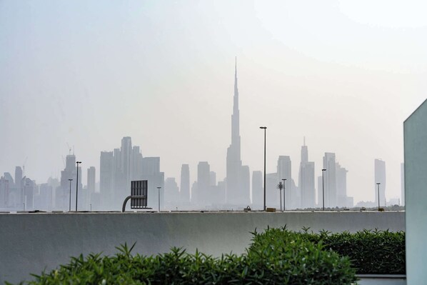 Property grounds - StayShort - Perfect Studio for 2 in Al Jaddaf (Al Jaddaf)