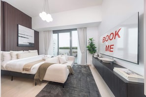 Bügeleisen/Bügelbrett, WLAN, Bettwäsche