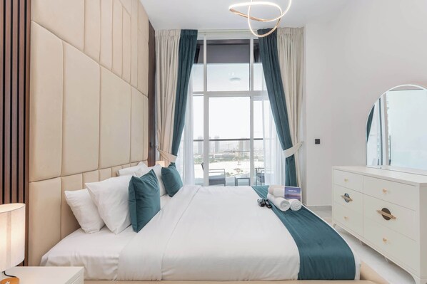 1 chambre, fer et planche à repasser, Wi-Fi, literie fournie