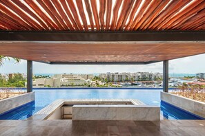 2 outdoor pools - La Amada Private Terrace (Cancún)