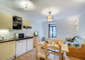 Interior - Résidence Illixon 3P7S (Bagnères-de-Luchon)