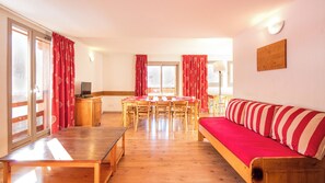 Dining - Le Hameau de Valloire 5p12p (Valloire)