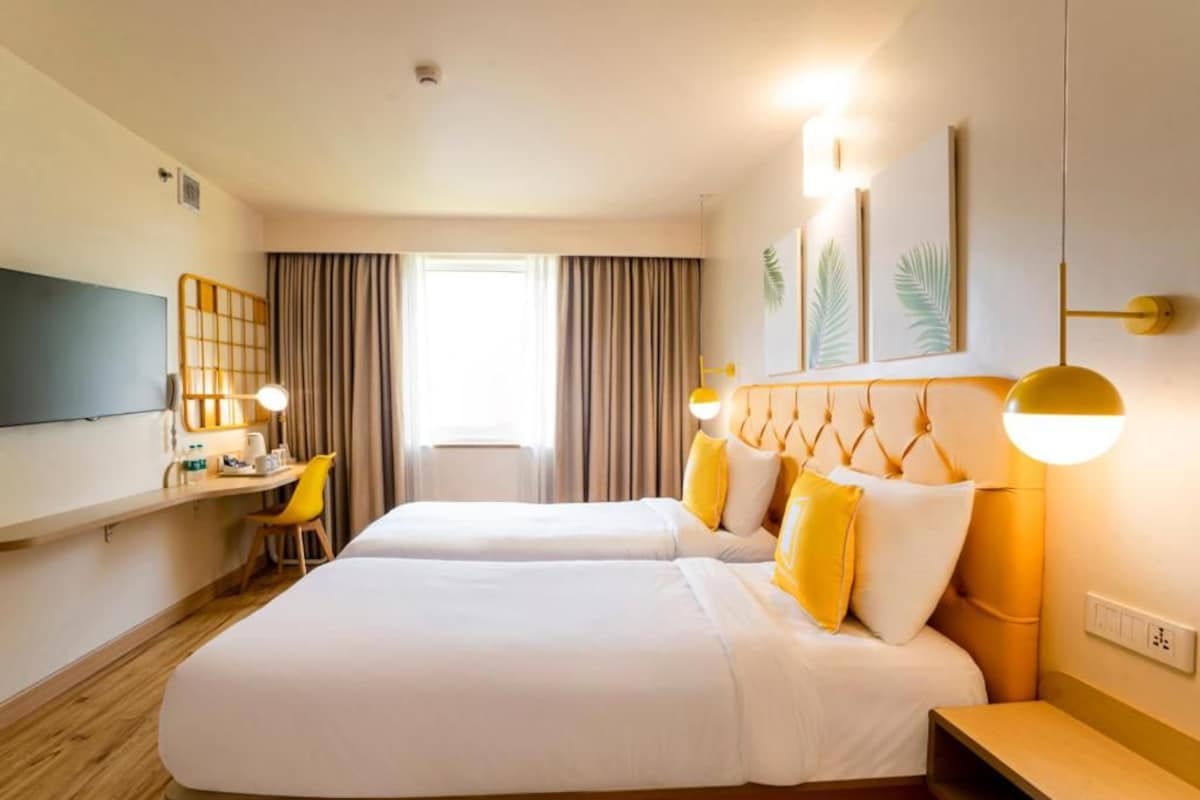 Standard Twin Room