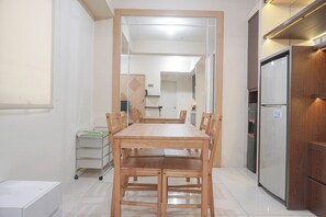 Apartemen Standar | Ruang makan