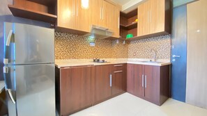 Standard Apartment | Private kitchen - Spacious 1Br Apartment At The Edge Cimahi Bandung (Cimahi)