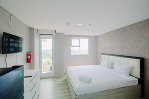 Standard Studio | Interior - Minimalist Designed And Nice Studio At Bintaro Icon Apartment (South Tangerang)
